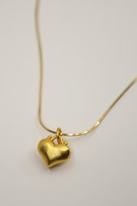 Heart of Gold: Timeless Pendant Necklace