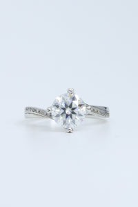 2 Ct Starry Brilliance Moissanite Ring